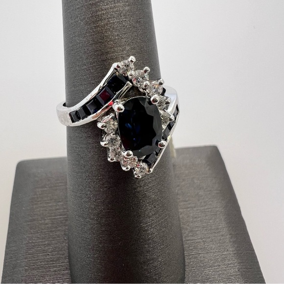 14k White Gold Diamond & Sapphire Ring - Picture 4 of 8